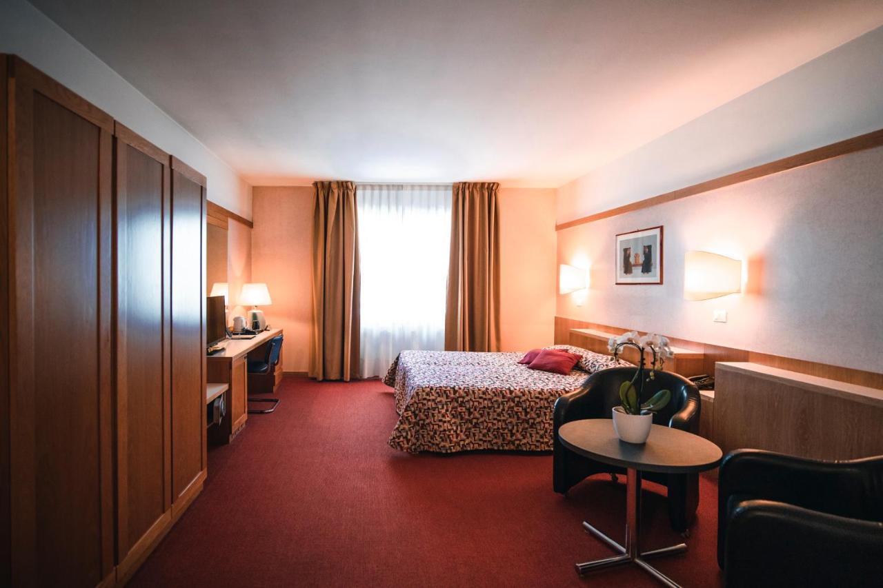 Bonotto Hotel Palladio Bassano del Grappa Buitenkant foto