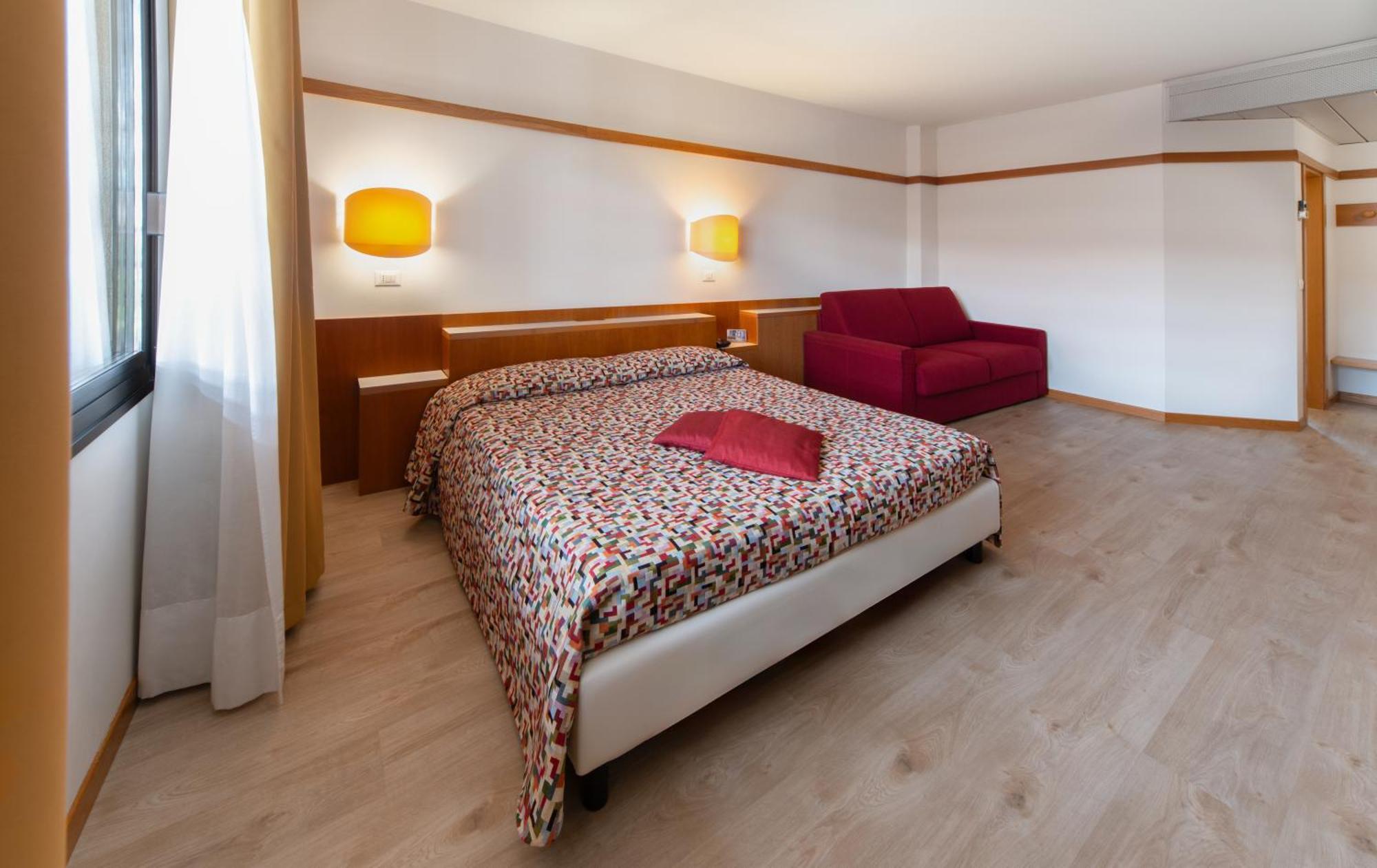 Bonotto Hotel Palladio Bassano del Grappa Buitenkant foto