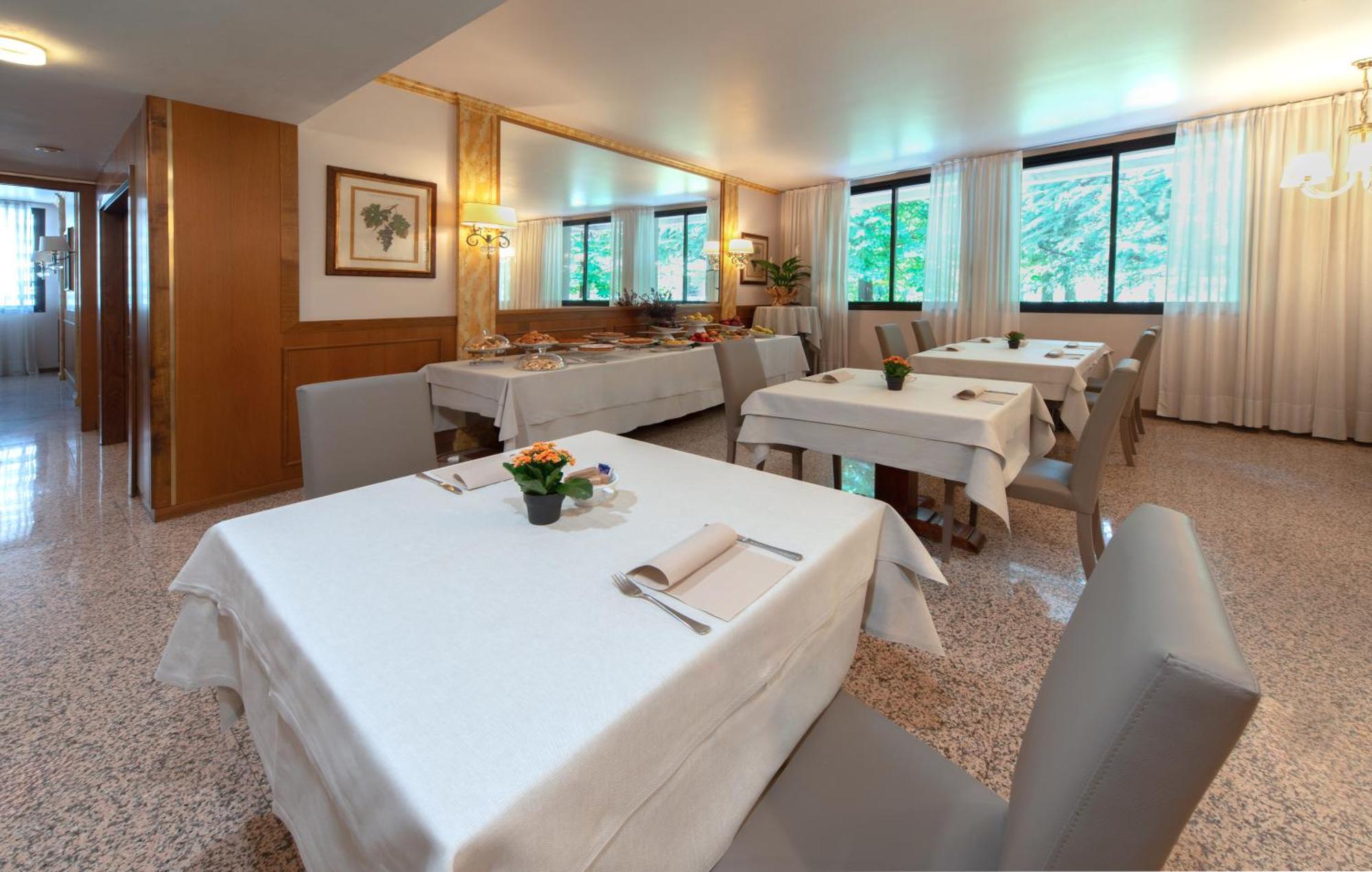 Bonotto Hotel Palladio Bassano del Grappa Buitenkant foto