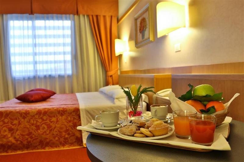 Bonotto Hotel Palladio Bassano del Grappa Kamer foto