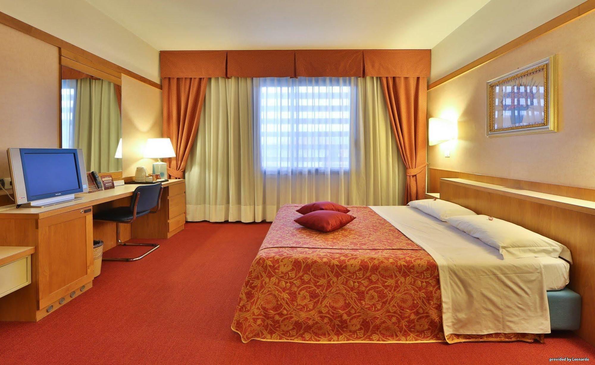 Bonotto Hotel Palladio Bassano del Grappa Buitenkant foto