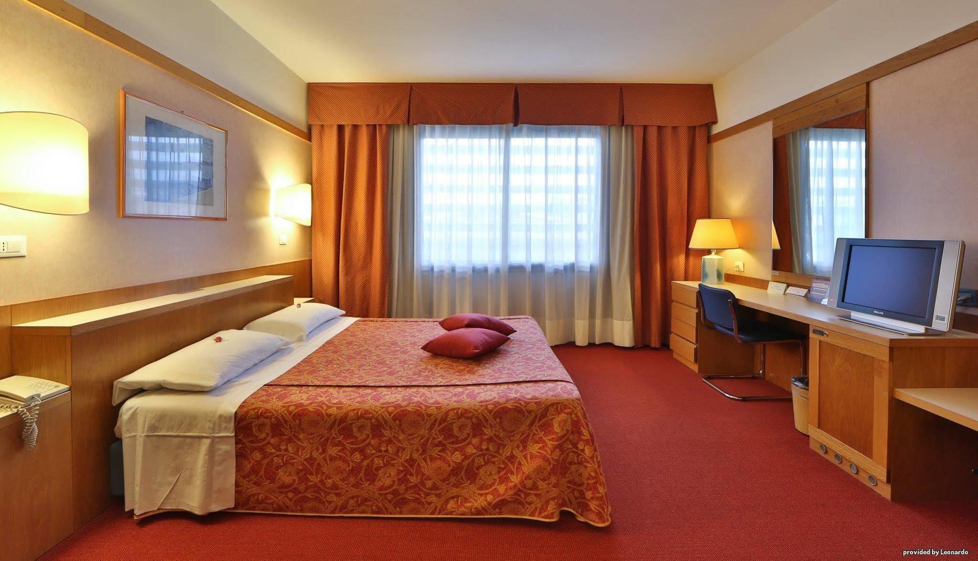 Bonotto Hotel Palladio Bassano del Grappa Buitenkant foto