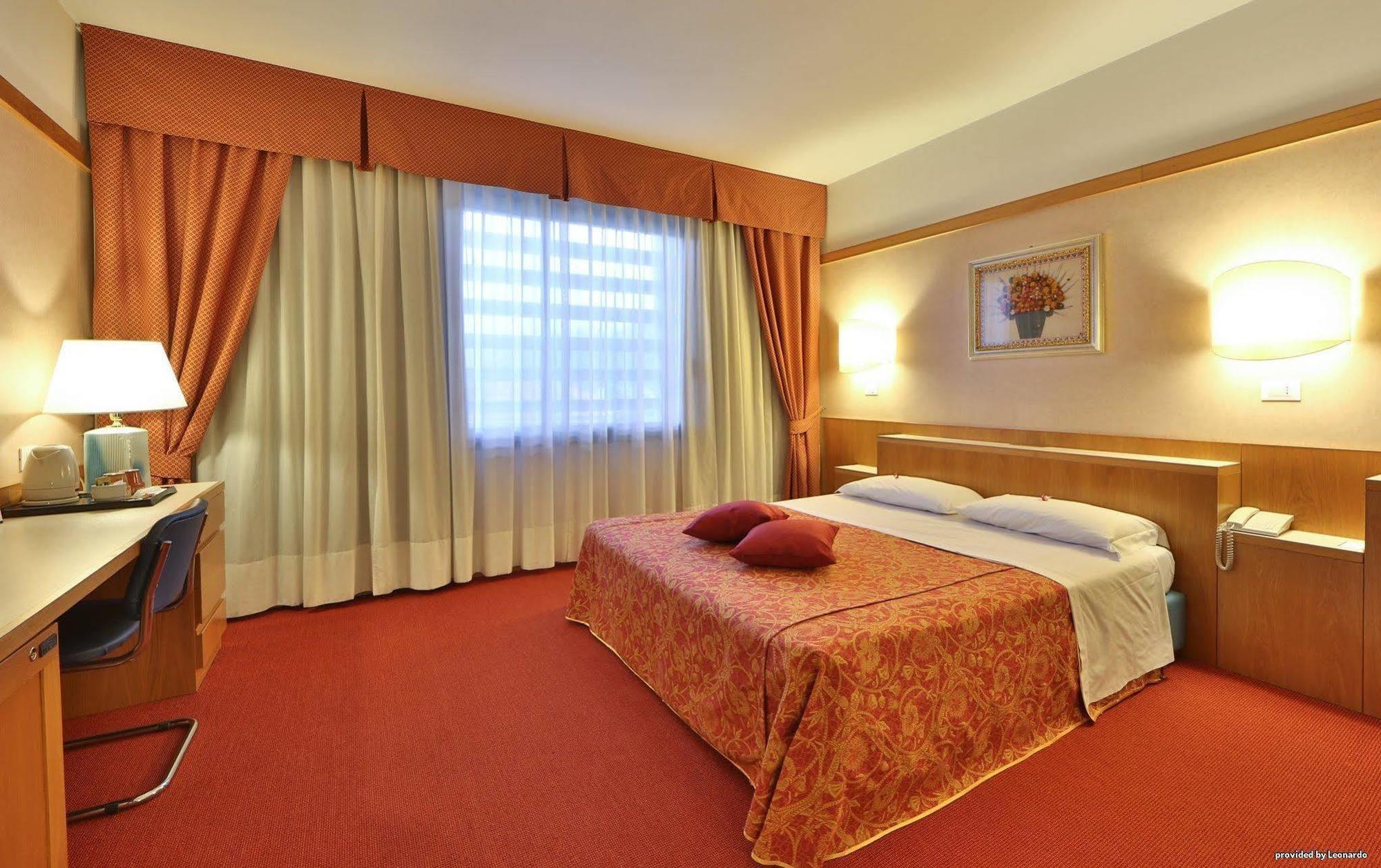 Bonotto Hotel Palladio Bassano del Grappa Buitenkant foto